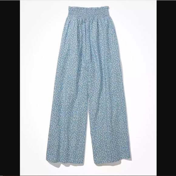 American Eagle Light Blue Floral Smocked Wide Leg Pant S NWT - Picture 5 of 9